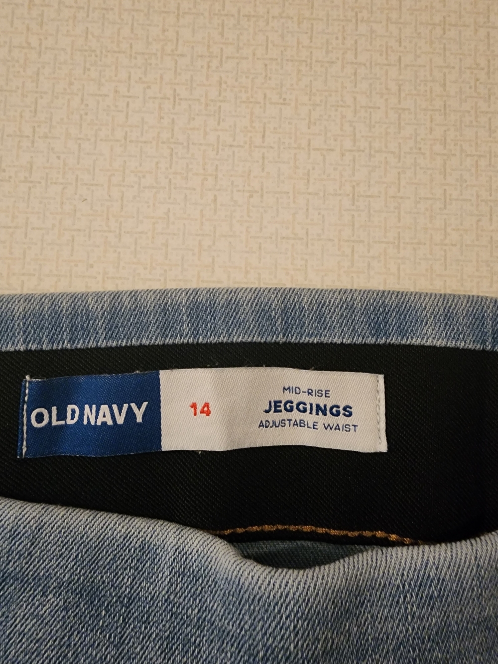 Old Navy Light Blue Mid-Rise Skinny Jeggings